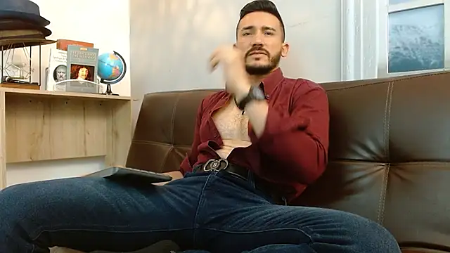 Reiko 85  online show from 03.14.25