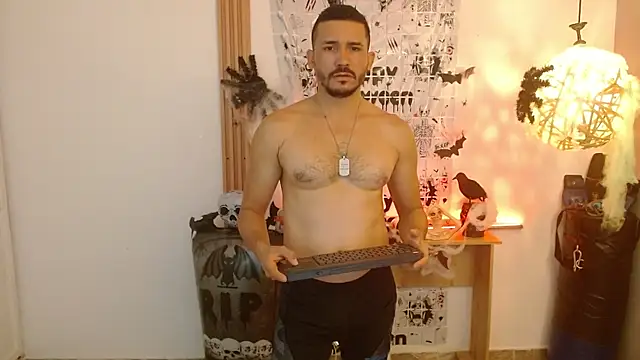 Reiko 85  online show from 10.28.25