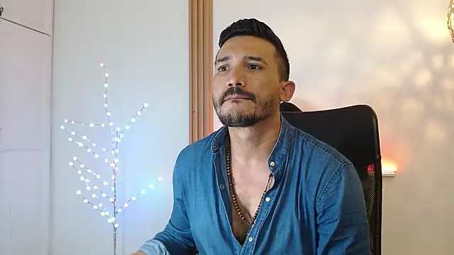 Reiko 85  online show from 01.05.26