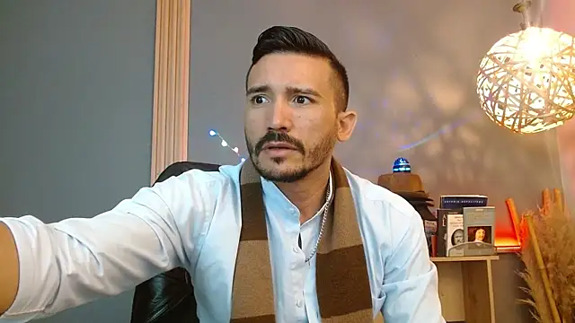 Reiko 85  online show from 04.01.26