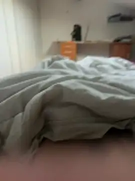 Layzeee online show from 11.12.25