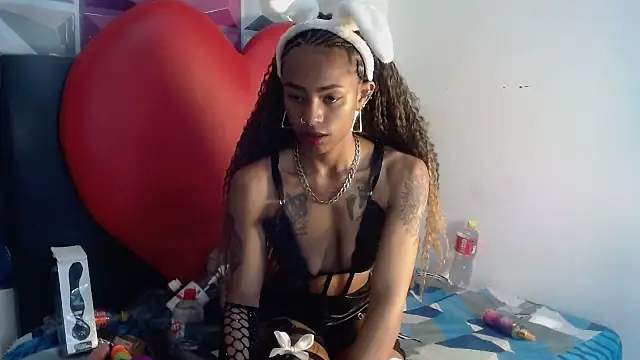 Snapshot of KATALINA__CANDY chatting on 02.15.25 KATALINA CANDY online show from 02.15.25