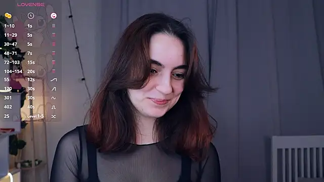 Snapshot of DracosMoon chatting on 12.24.24 DracosMoon online show from 12.24.24