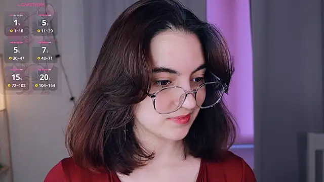 Snapshot of DracosMoon chatting on 12.28.24 DracosMoon online show from 12.28.24