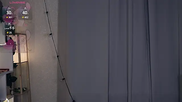 Snapshot of DracosMoon chatting on 01.11.25 DracosMoon online show from 01.11.25