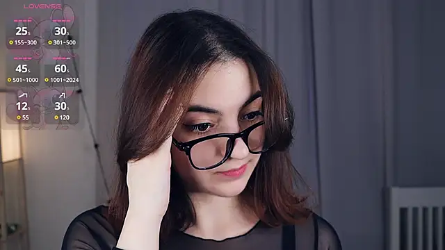 Snapshot of DracosMoon chatting on 01.12.25 DracosMoon online show from 01.12.25