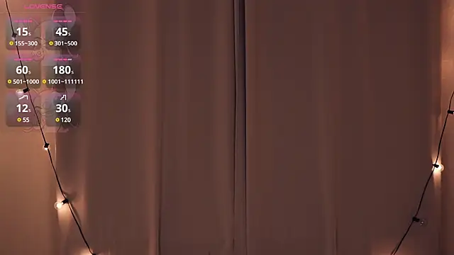 Snapshot of DracosMoon chatting on 02.06.25 DracosMoon online show from 02.06.25