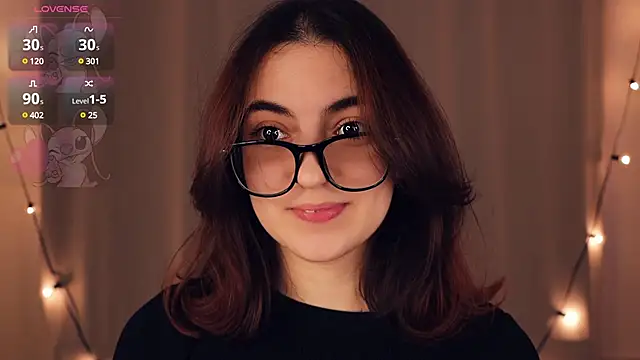 Snapshot of DracosMoon chatting on 02.12.25 DracosMoon online show from 02.12.25