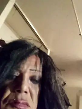 Cumhrd777 online show from 10.22.25