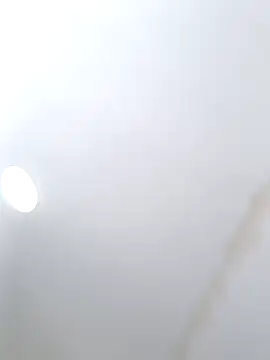 Snapshot of alexander32r chatting on 11.13.25 alexander32r online show from 11.13.25