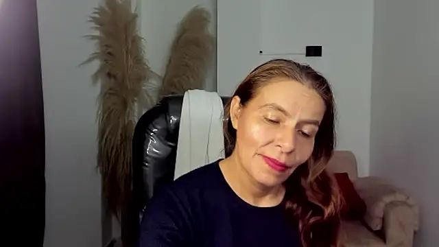 Milf karlye online show from 04.14.26