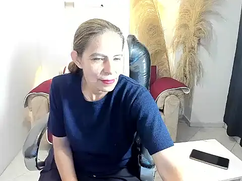 Snapshot of Milf_karlye chatting on 05.03.26 Milf karlye online show from 05.03.26