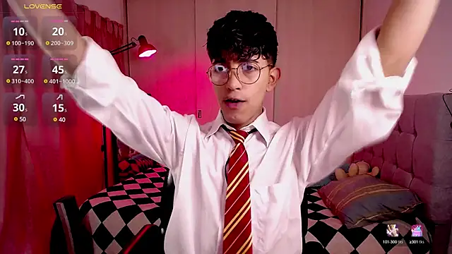 Snapshot of teobowny_ chatting on 01.11.25 teobowny online show from 01.11.25