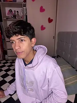 Snapshot of teobowny_ chatting on 02.05.25 teobowny online show from 02.05.25