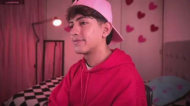 Snapshot of teobowny_ chatting on 03.04.25 teobowny online show from 03.04.25