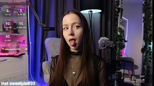 Anal Girl  online show from 03.24.26