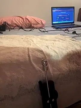 cretanbi online show from 09.14.25