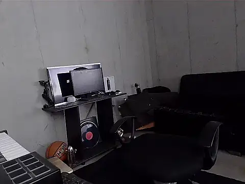 Snapshot of patrik_tattoo_ chatting on 02.07.26 patrik tattoo online show from 02.07.26