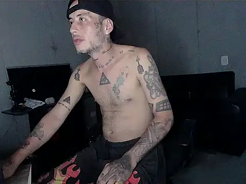 Snapshot of patrik_tattoo_ chatting on 02.20.26 patrik tattoo online show from 02.20.26