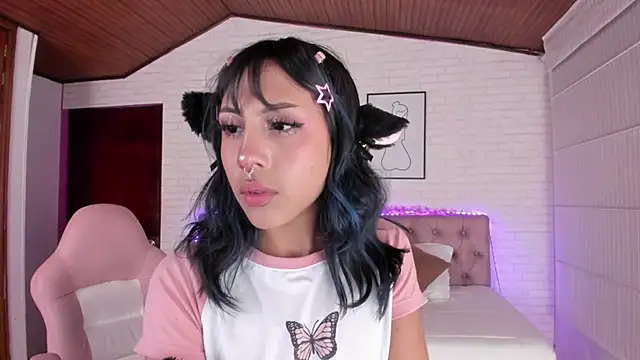 Kitty Pam online show from 01.15.25