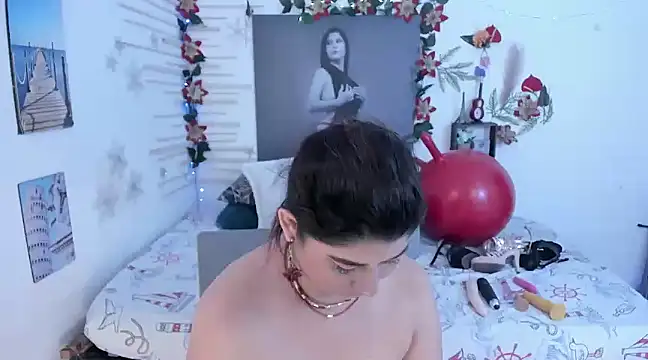 alinabozz1 online show from 03.20.25