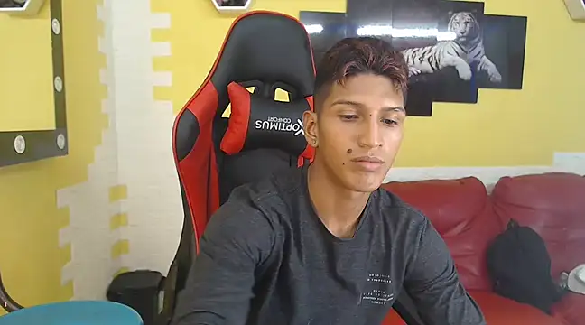 mau elixxx online show from 12.30.24