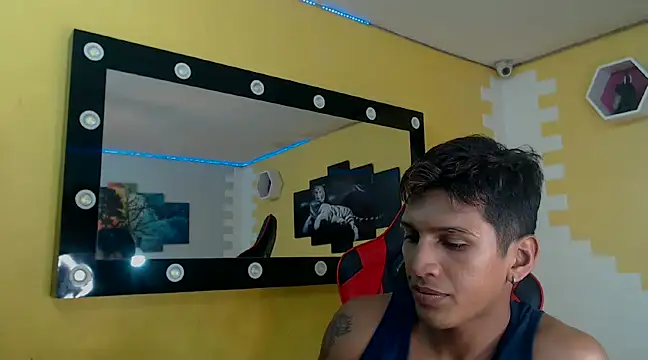 mau elixxx online show from 01.14.25