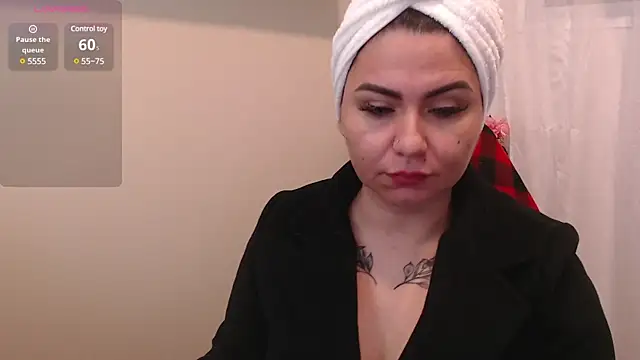 Snapshot of Genesisgems11_ chatting on 01.18.25 Genesisgems11  online show from 01.18.25