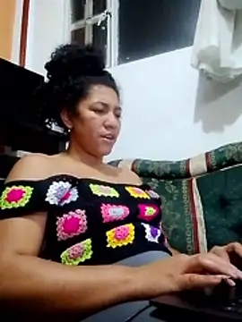 bellacrespalatina online show from 11.15.25