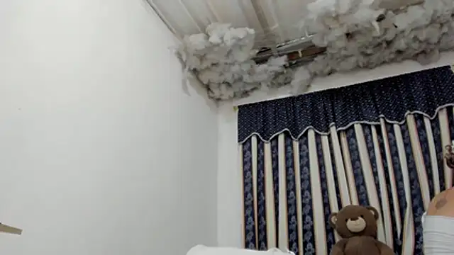 Snapshot of Lauu_G chatting on 02.03.26 Lauu G online show from 02.03.26