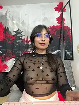 Snapshot of Jade_Zephyra chatting on 06.10.26 Jade Zephyra online show from 06.10.26