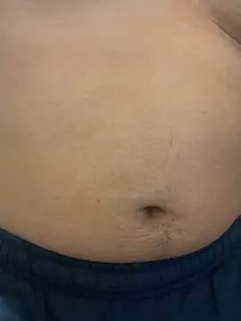 YU-KI00 online show from 11.23.25