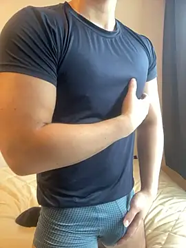 YU-KI00 online show from 04.14.26