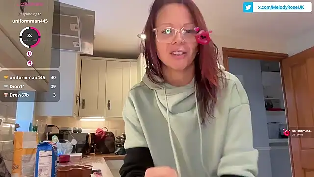 MelodyRoseUk online show from 12.17.25