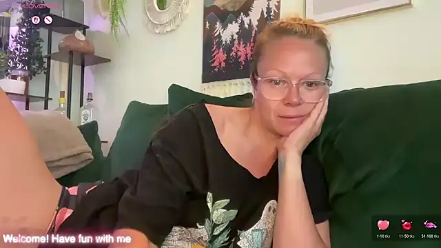 MelodyRoseUk online show from 05.27.26