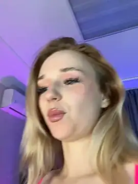 Snapshot of Eva_Millss chatting on 03.02.25 Eva Millss online show from 03.02.25