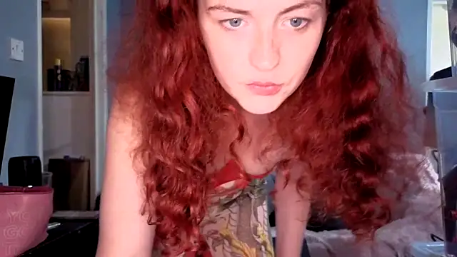 ENGLISHEMILY 69 online show from 09.23.25