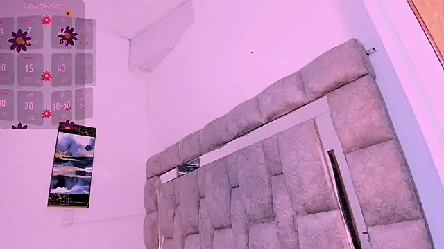 zulyjones online show from 02.12.25