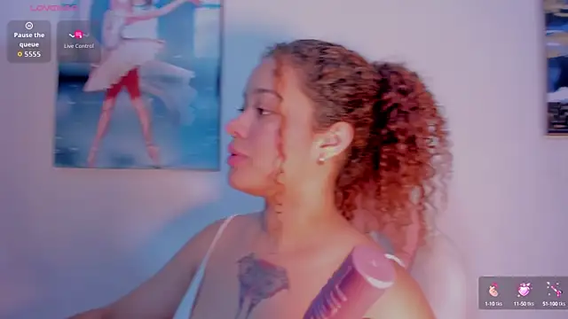 zulyjones online show from 09.30.25