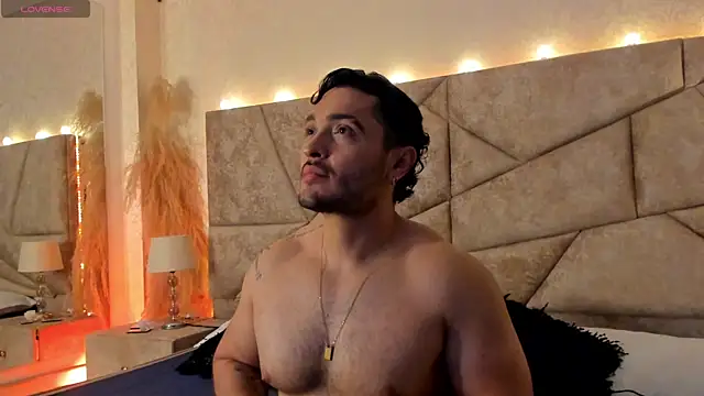 JossAckland online show from 03.26.26