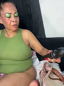 Snapshot of chiquimaturesexy chatting on 01.31.26 chiquimaturesexy online show from 01.31.26