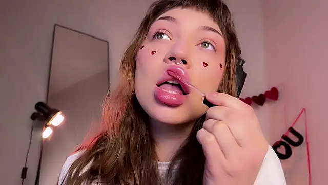 PaulaPratt online show from 02.15.25