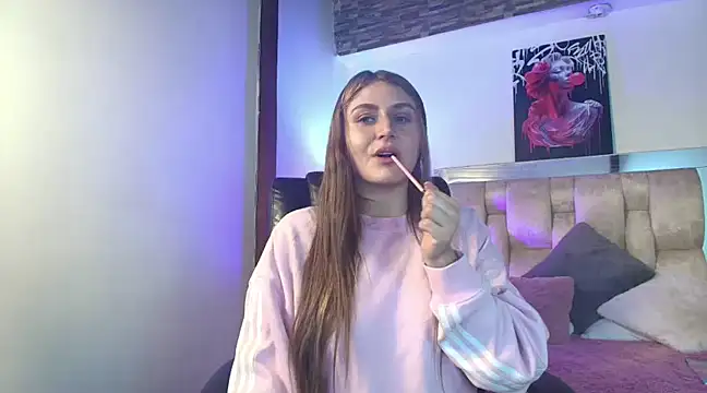 dakota Robbins  online show from 03.07.25