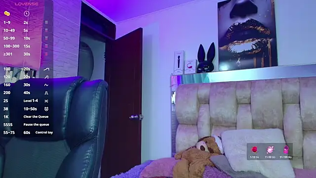 dakota Robbins  online show from 12.16.25