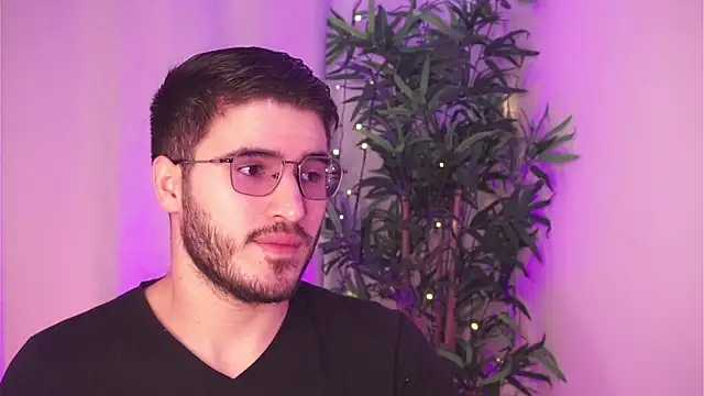 Tony Wylie online show from 04.01.26