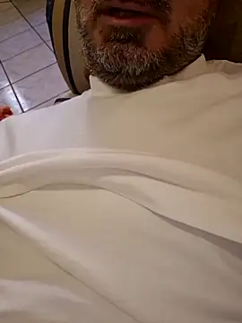 Snapshot of 1talianBeutifulCock chatting on 03.27.26 1talianBeutifulCock online show from 03.27.26