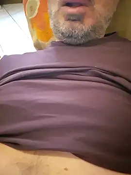 Snapshot of 1talianBeutifulCock chatting on 04.10.26 1talianBeutifulCock online show from 04.10.26