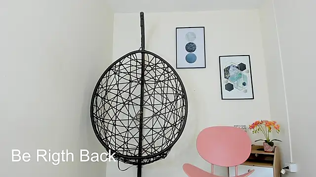 Snapshot of Sara_michelsen chatting on 01.27.25 Sara michelsen online show from 01.27.25