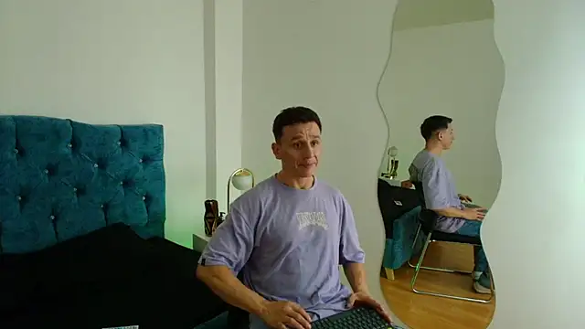 Andrewfalcon online show from 03.15.25