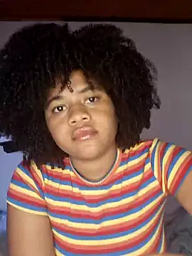 DANIELA MICHEL online show from 02.03.25